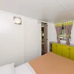 Mobilehomes In - Istrien 11967 أوماغ