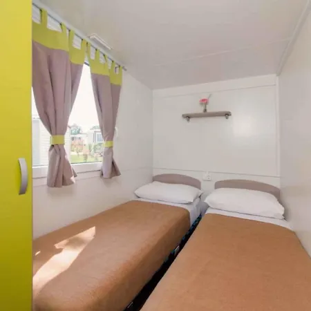 Vakantiepark Mobilehomes In - Istrien 11967 *